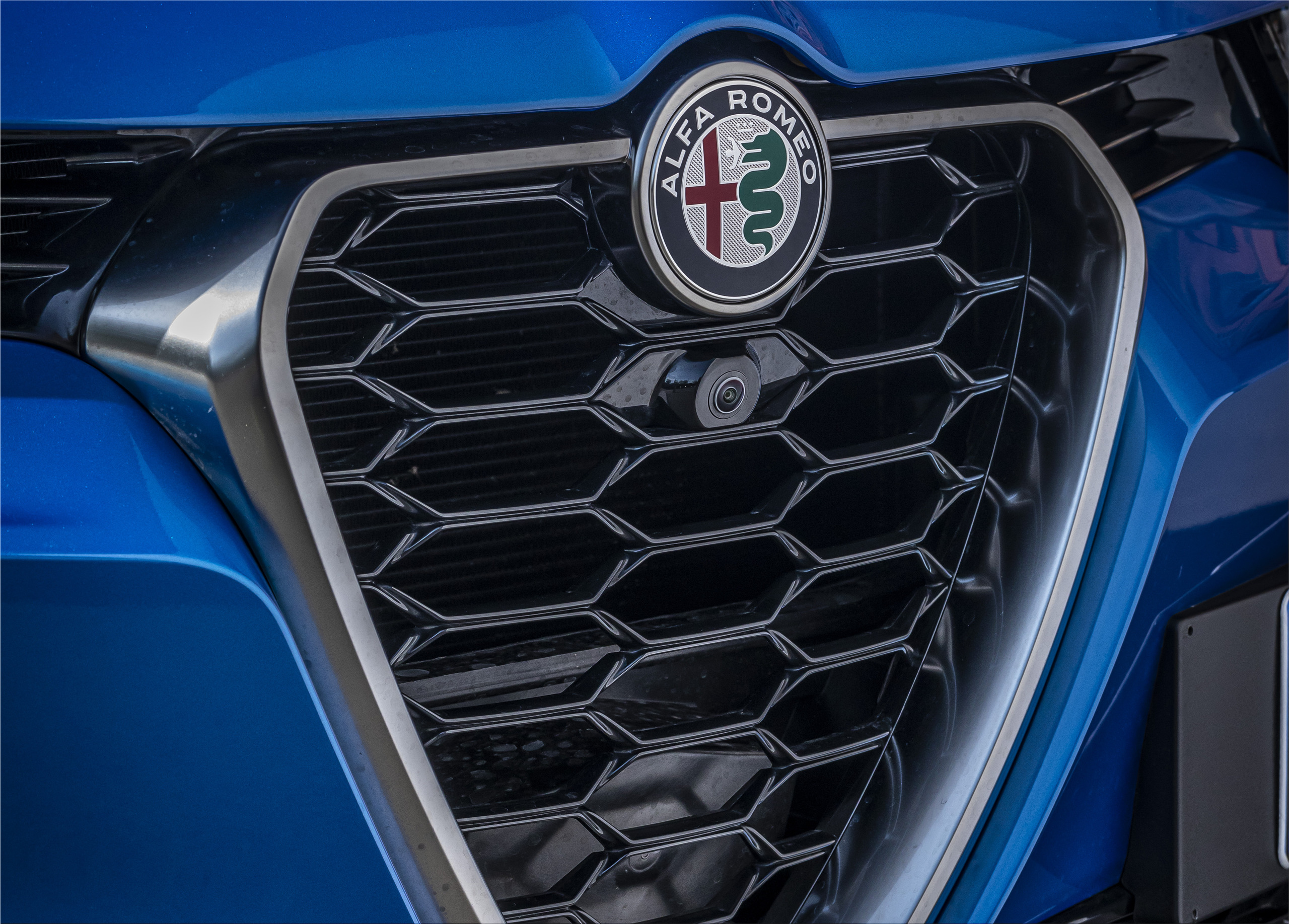 The new Alfa Romeo Tonale SUV with a 1.6L turbo diesel engine | Car ...