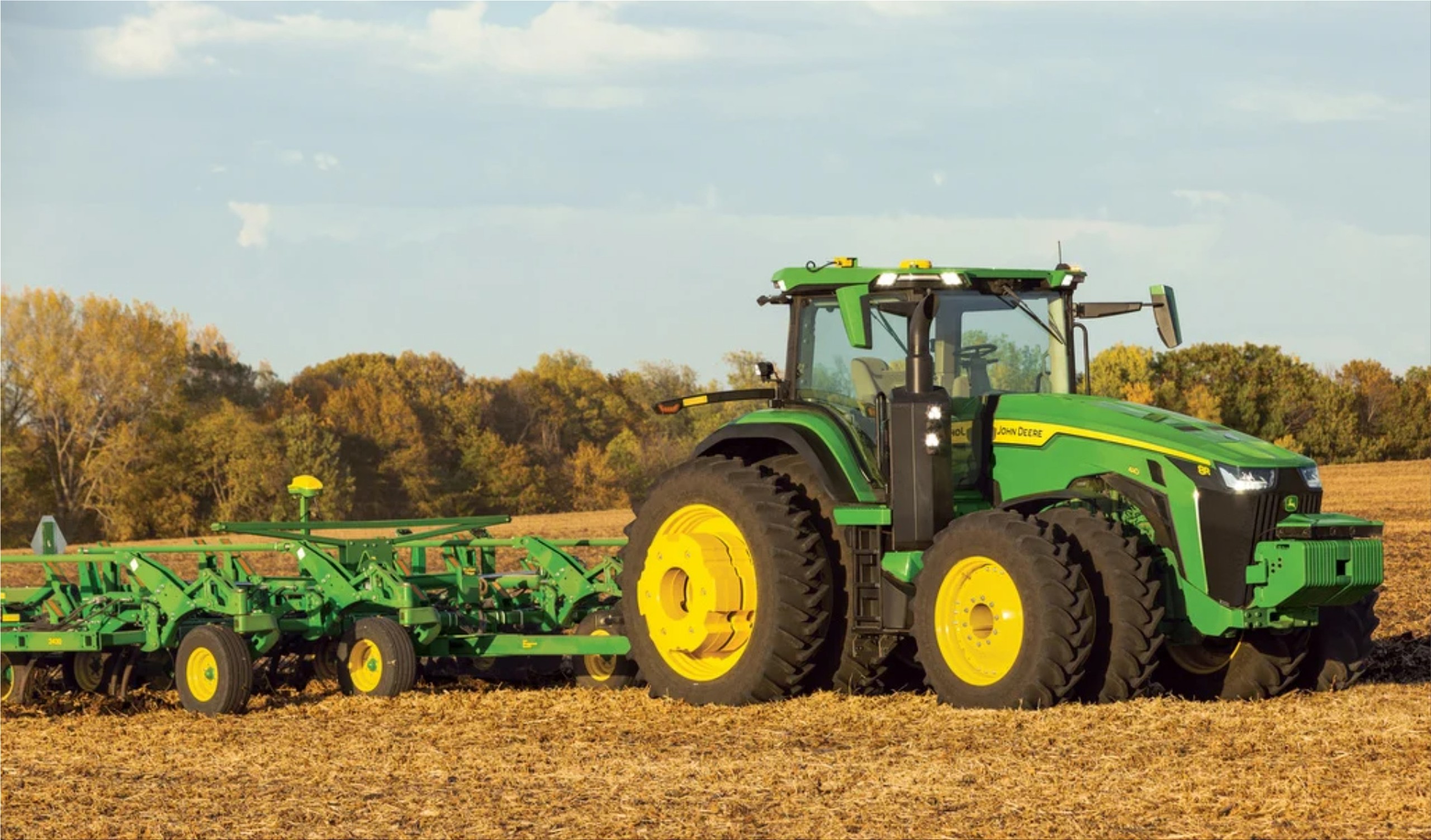 The new John Deere 8R autonomous tractor | Car Division