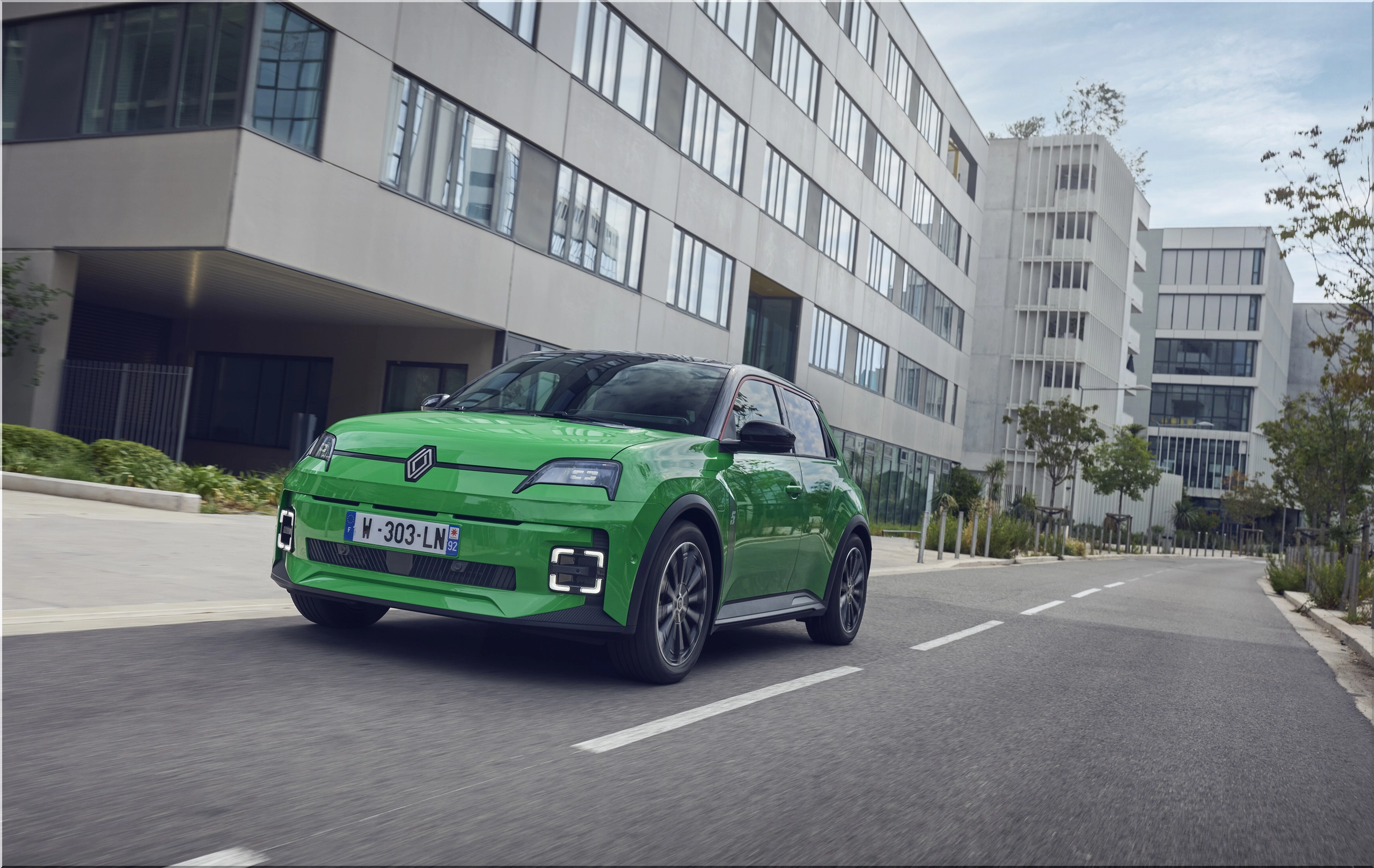 2025 Renault 5 E-tech Electric: A Fresh Take On Iconic Heritage 