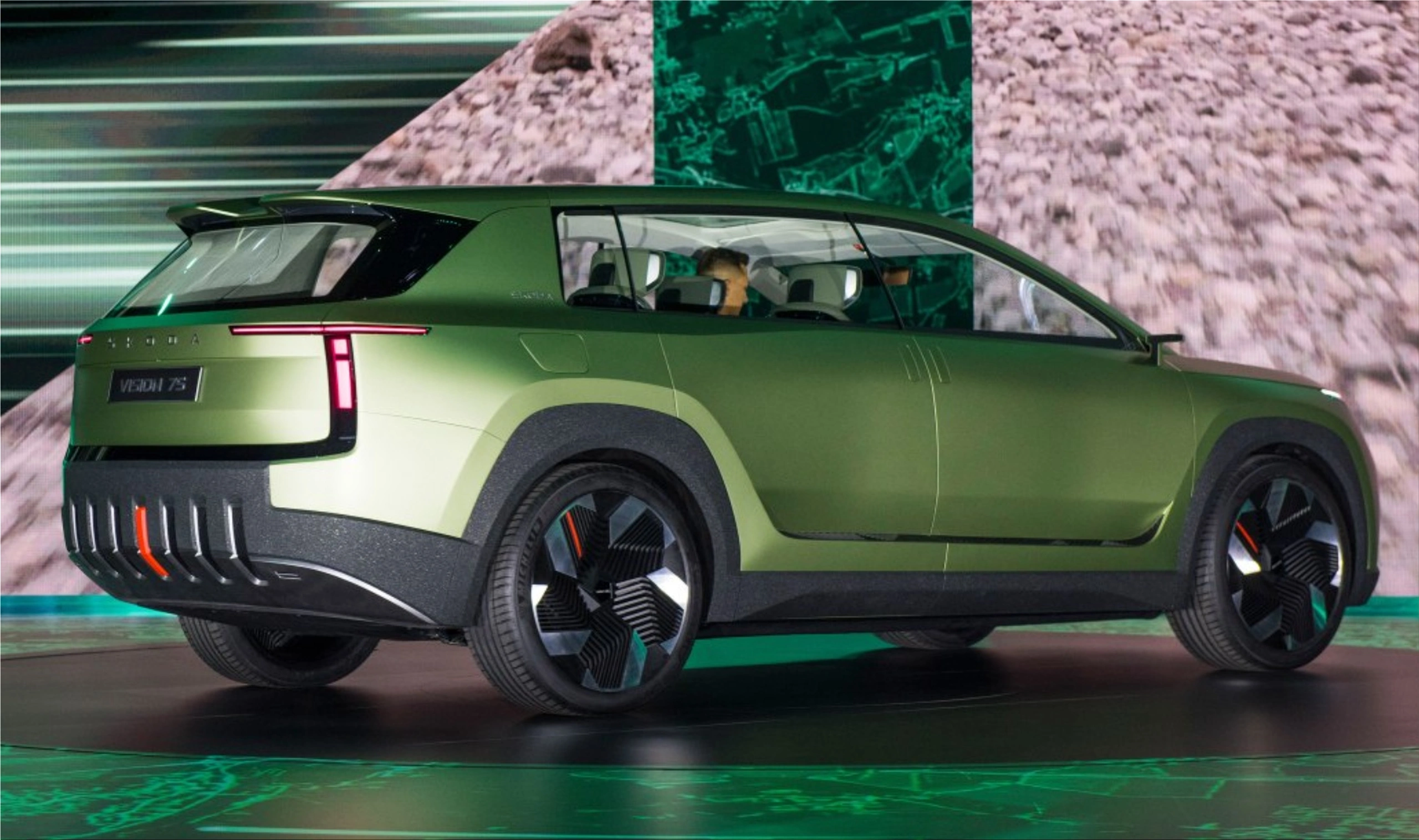 Skoda 7S Vision The Ultimate Electric SUV for 2025 Car Division