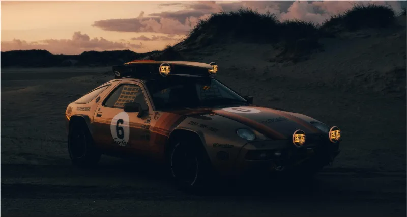 Porsche 928 Surfari