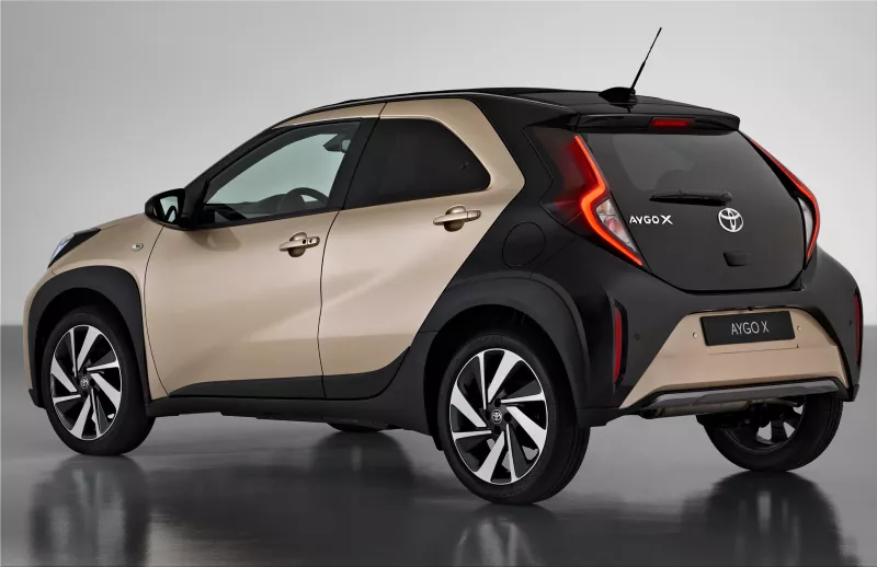 The new Toyota Aygo X crossover: beautiful, compact, and safe | Car ...